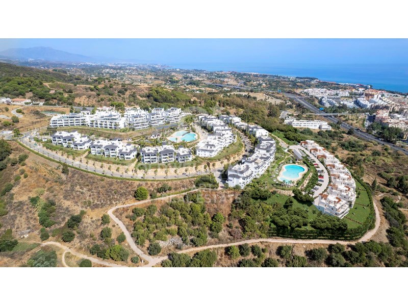 Estepona, Andalusia, ES, 2 Bedrooms Bedrooms, ,2 BathroomsBathrooms,Residential,For Sale,1745975
