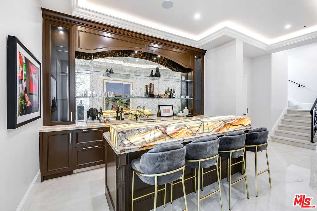 Beverly Hills, California, 90210, United States, 6 Bedrooms Bedrooms, ,12 BathroomsBathrooms,Residential,For Sale,1865227
