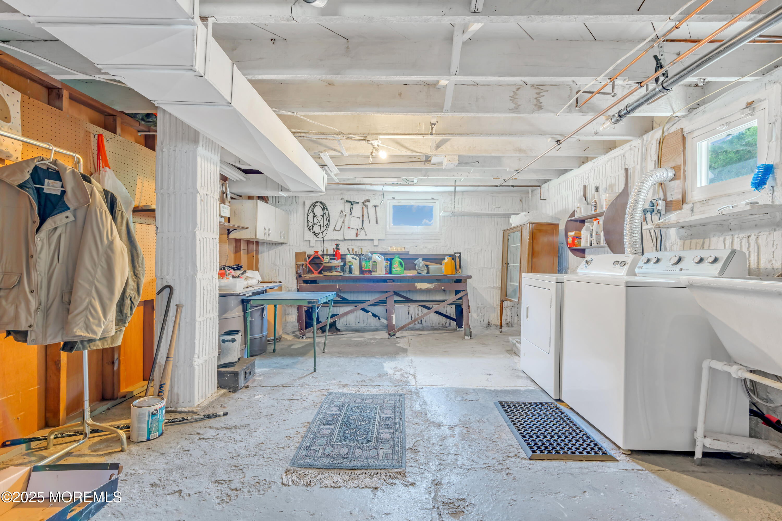 Atlantic Highlands, New Jersey, 07716, United States, 2 Bedrooms Bedrooms, ,1 BathroomBathrooms,Residential,For Sale,1940186