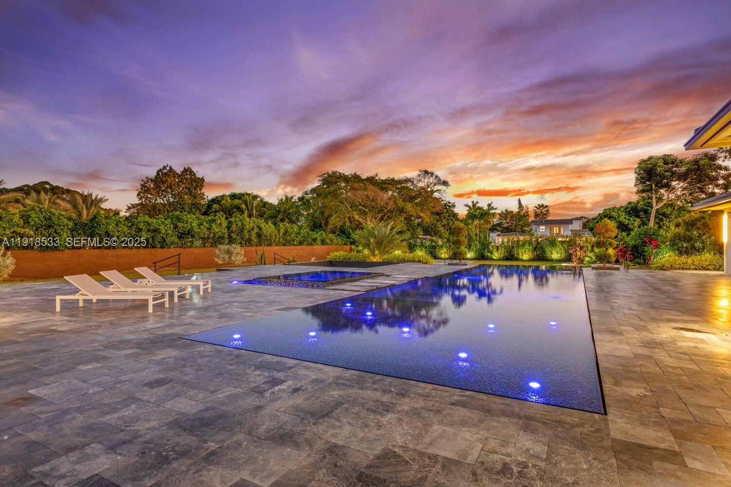 Miami, Florida, 33173, United States, 6 Bedrooms Bedrooms, ,7 BathroomsBathrooms,Residential,For Sale,2001798