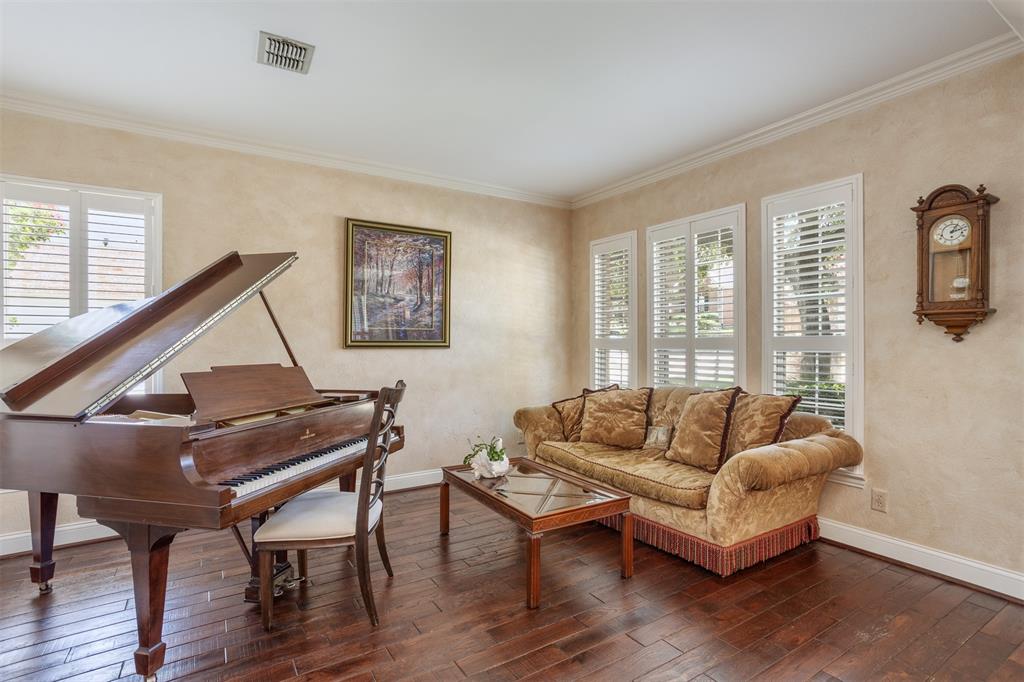 McKinney, Texas, 75070, United States, 4 Bedrooms Bedrooms, ,4 BathroomsBathrooms,Residential,For Sale,1890937