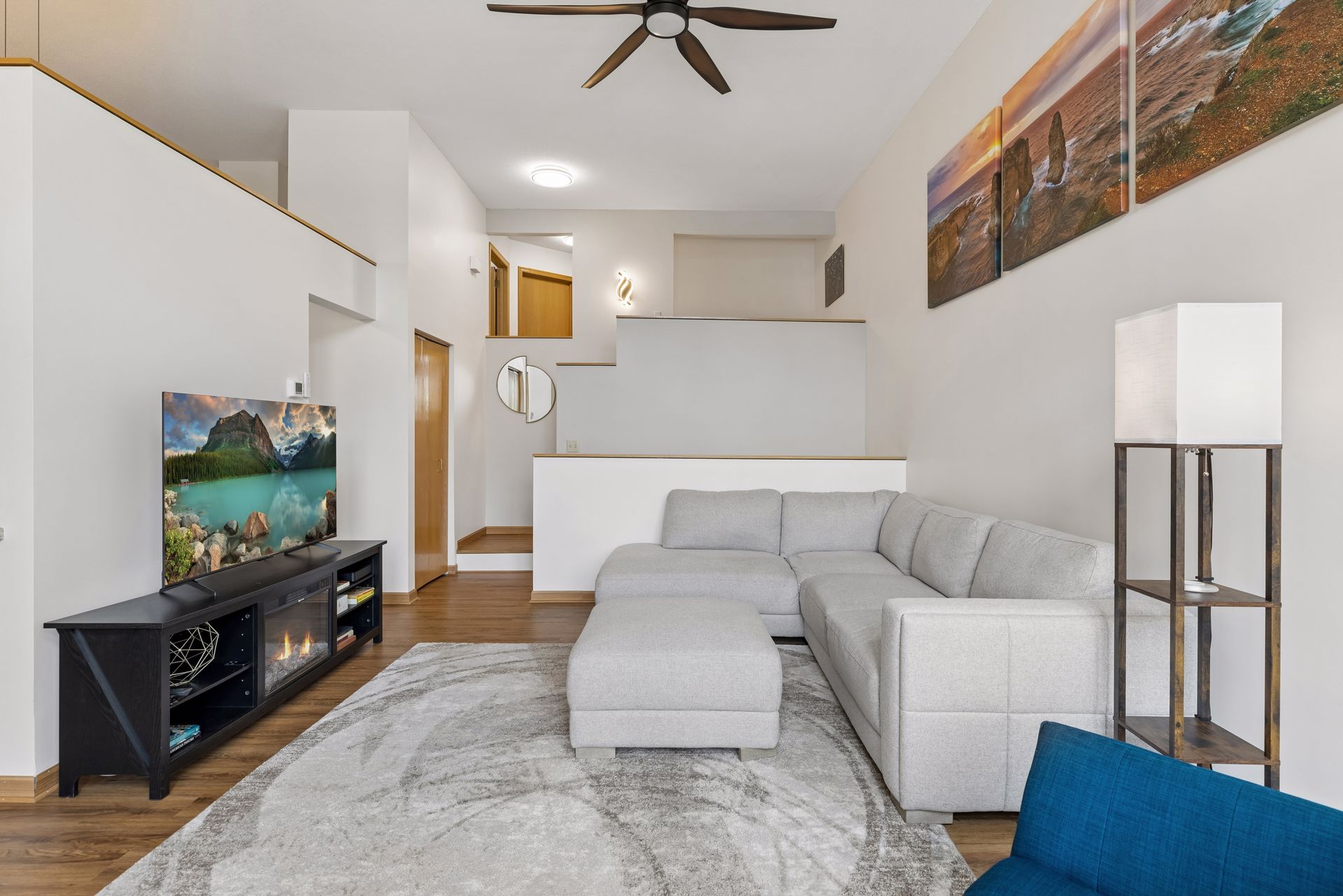  Effortless Townhome Living Near Parks and Dining - 物件實景