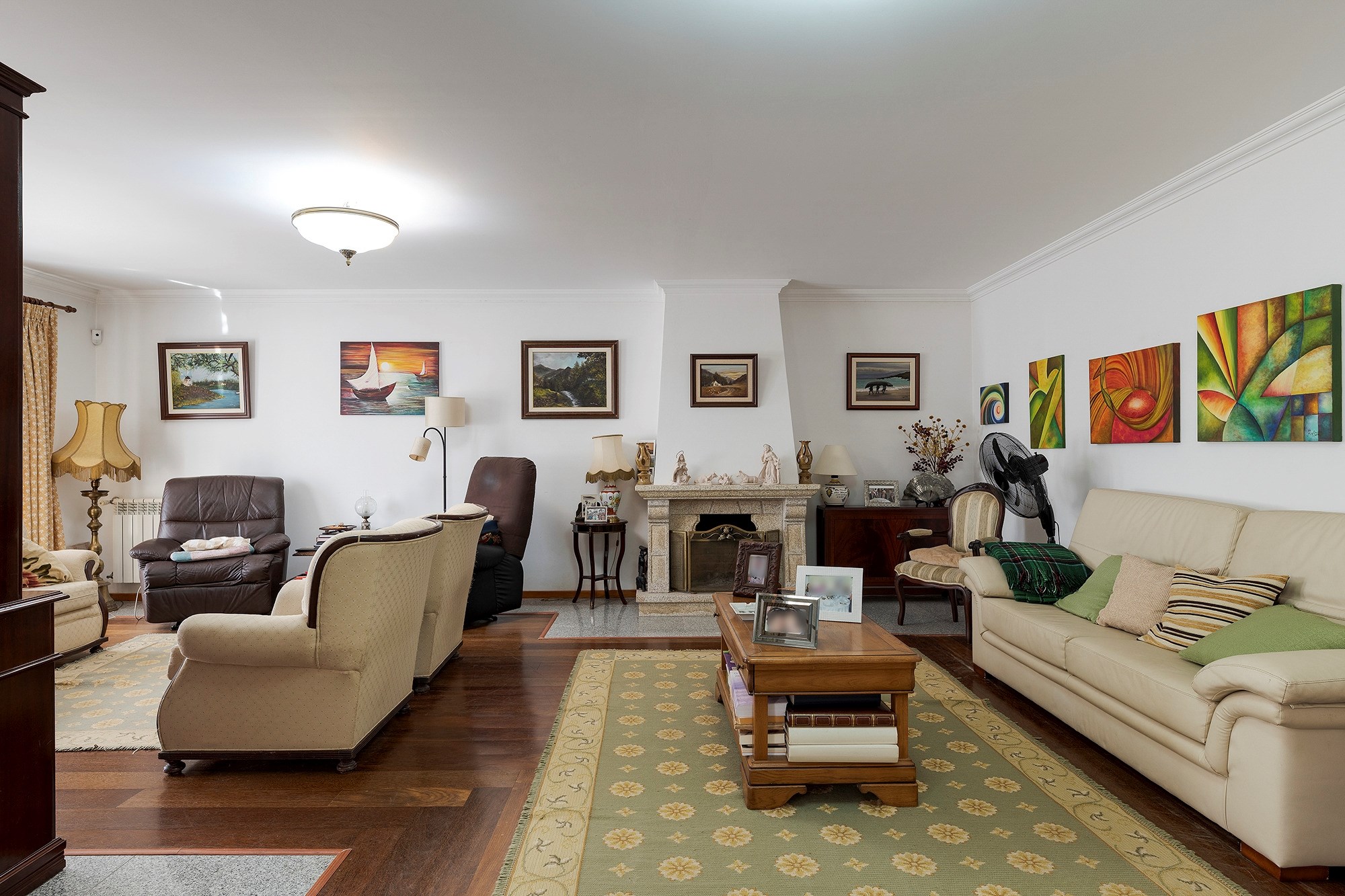 Setúbal, Setúbal, 2925-467, PT, 4 Bedrooms Bedrooms, ,3 BathroomsBathrooms,Residential,For Sale,1700272