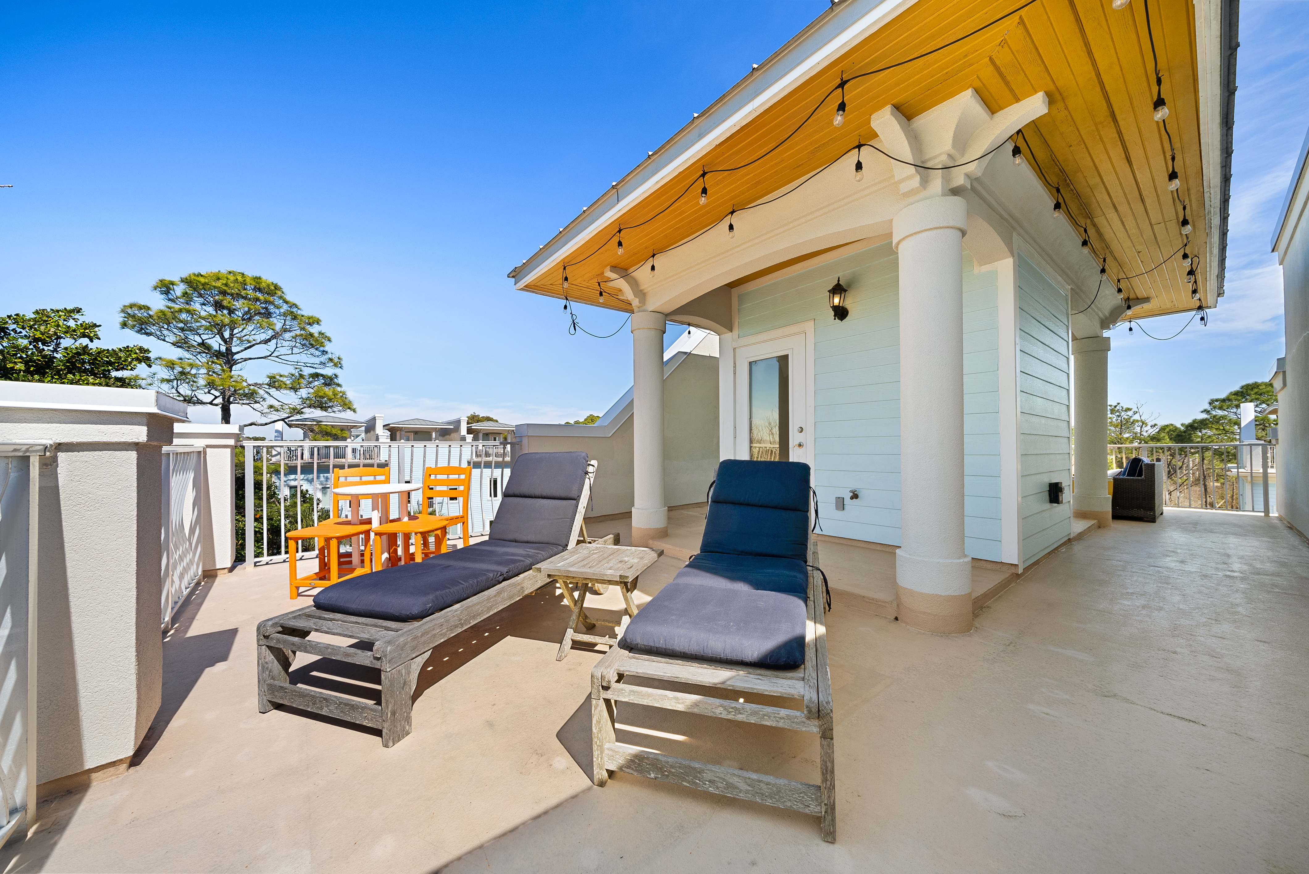  Remodeled End-Unit Townhome With gulf Views And Rooftop Retreat - 物件實景