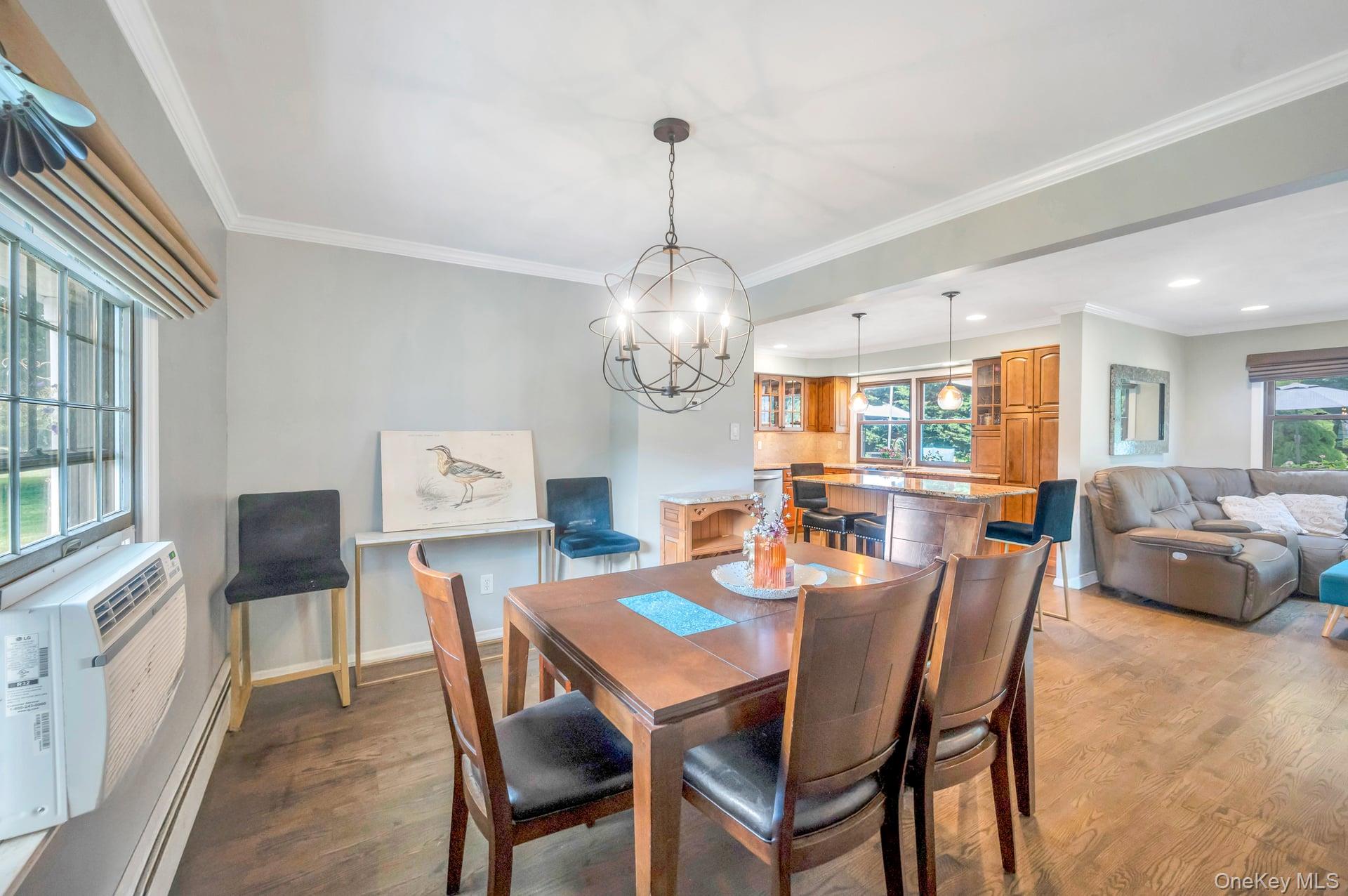 Port Jefferson Station, New York, 11776, United States, 4 Bedrooms Bedrooms, ,3 BathroomsBathrooms,Residential,For Sale,1941704