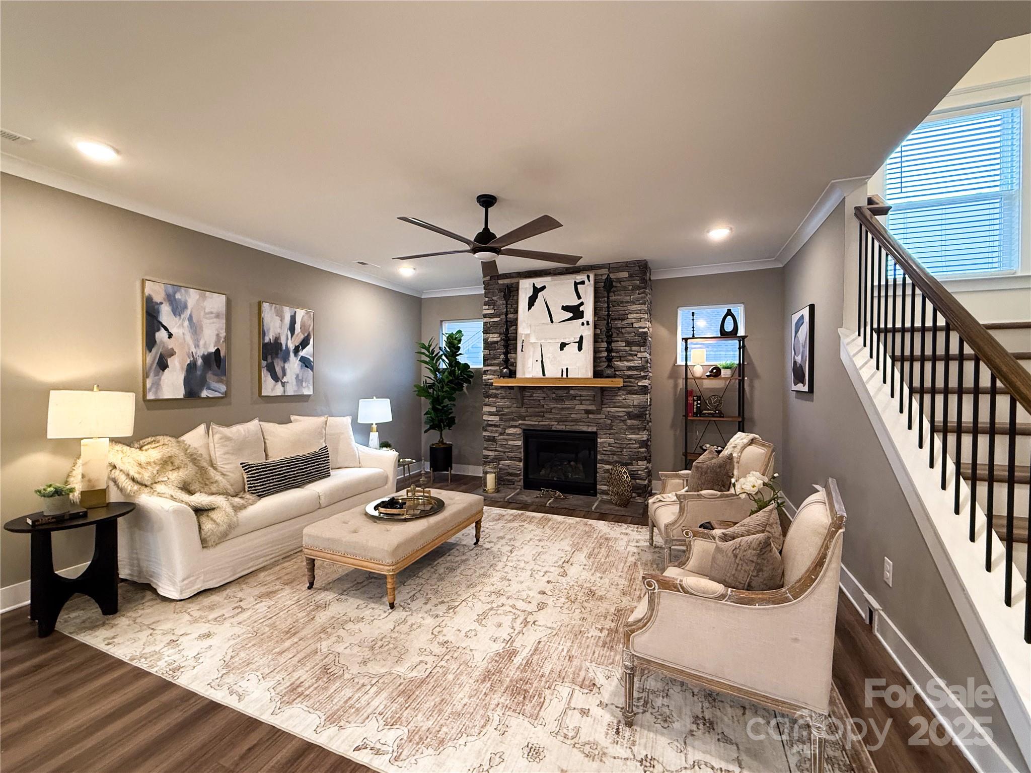 Huntersville, North Carolina, 28078, United States, 6 Bedrooms Bedrooms, ,5 BathroomsBathrooms,Residential,For Sale,1988370