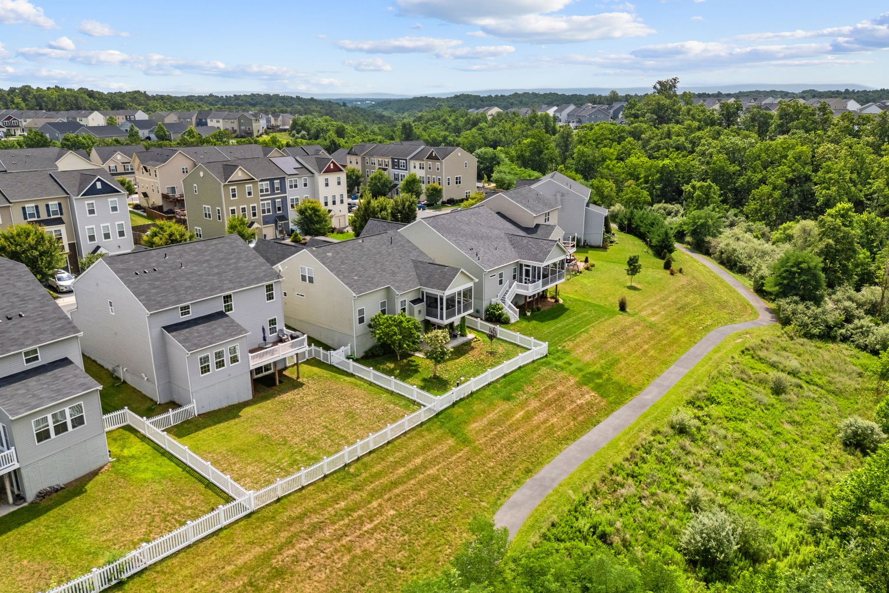  104 Poinsettia Way, Stephenson, VA 22656 - 物件實景