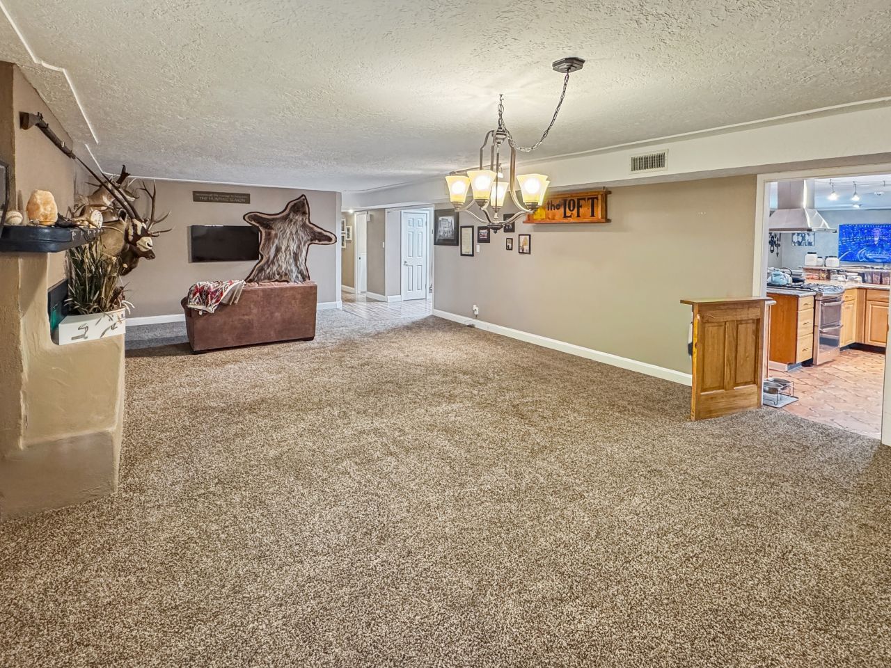 Carlsbad, New Mexico, 88220, United States, 4 Bedrooms Bedrooms, ,4 BathroomsBathrooms,Residential,For Sale,1980952