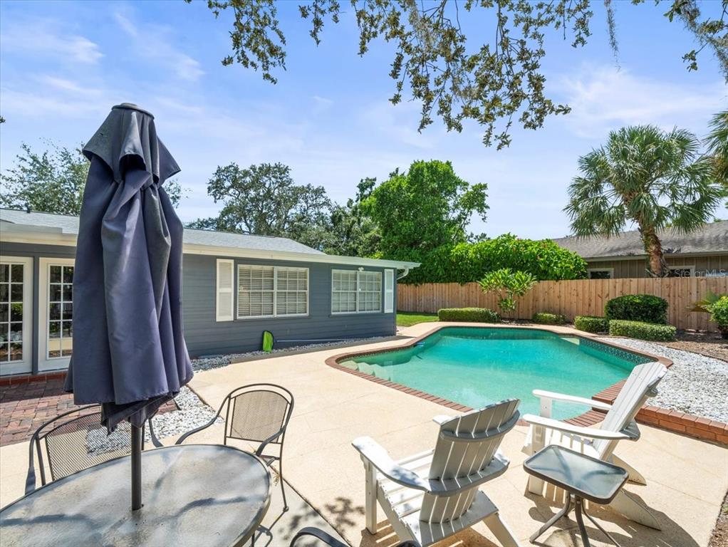 Tampa, Florida, 33618, United States, 4 Bedrooms Bedrooms, ,2 BathroomsBathrooms,Residential,For Sale,1917104