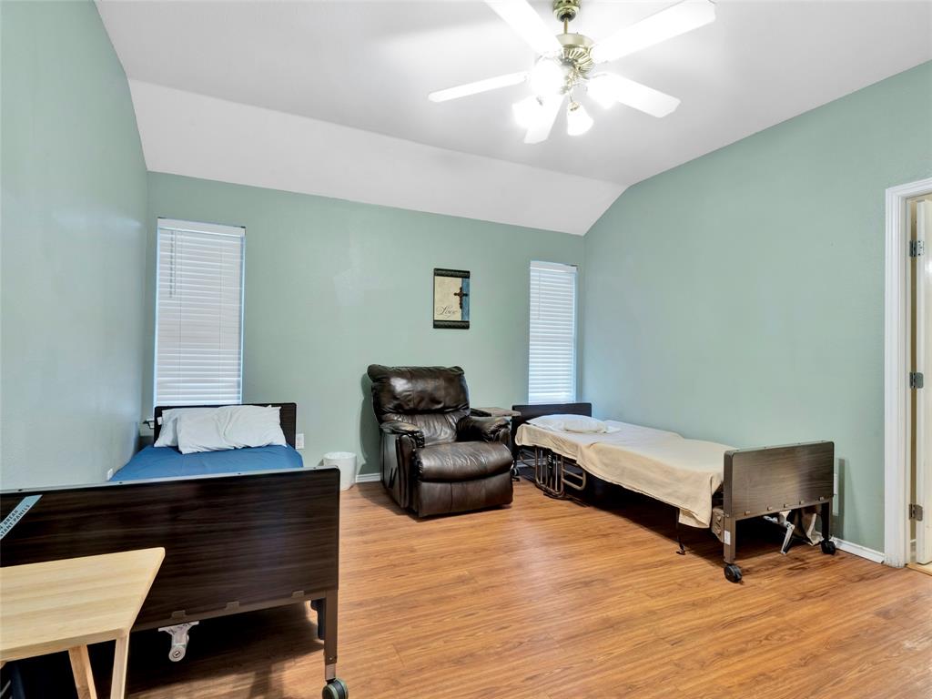 Sachse, Texas, 75048, United States, 5 Bedrooms Bedrooms, ,2 BathroomsBathrooms,Residential,For Sale,1912728