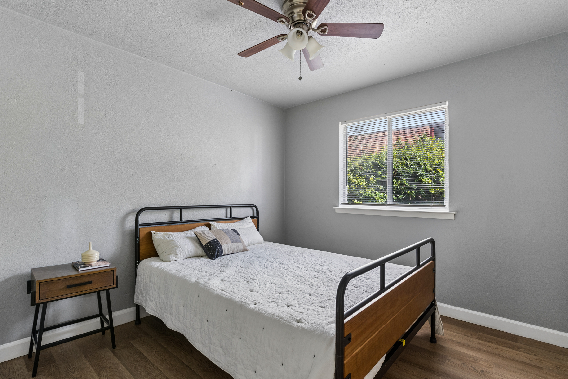  7337 Broken Tree Trail, Dallas, TX, 75232 - 物件實景