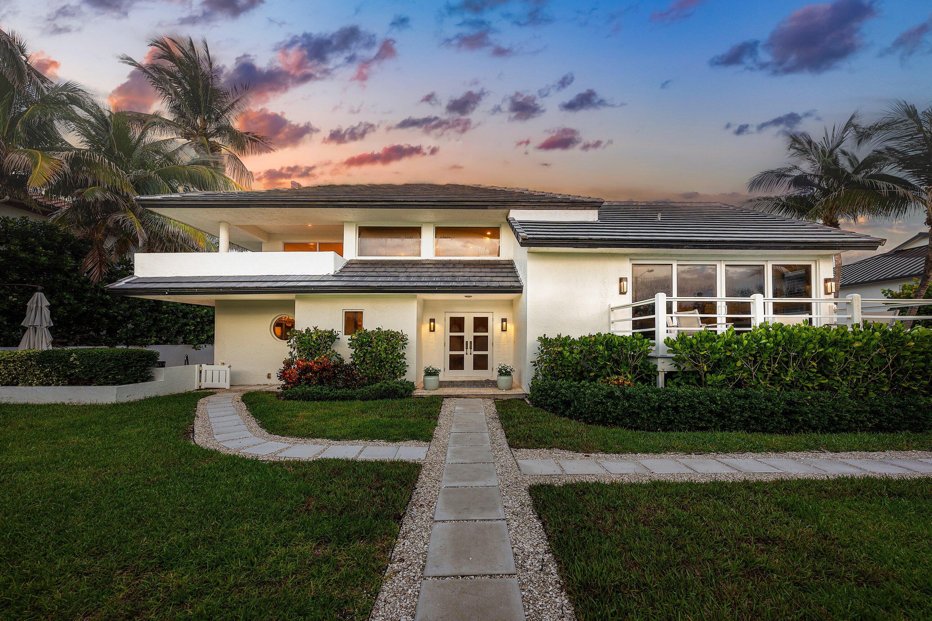 Ocean Ridge, Florida, 33435, United States, 3 Bedrooms Bedrooms, ,5 BathroomsBathrooms,Residential,For Sale,1951492