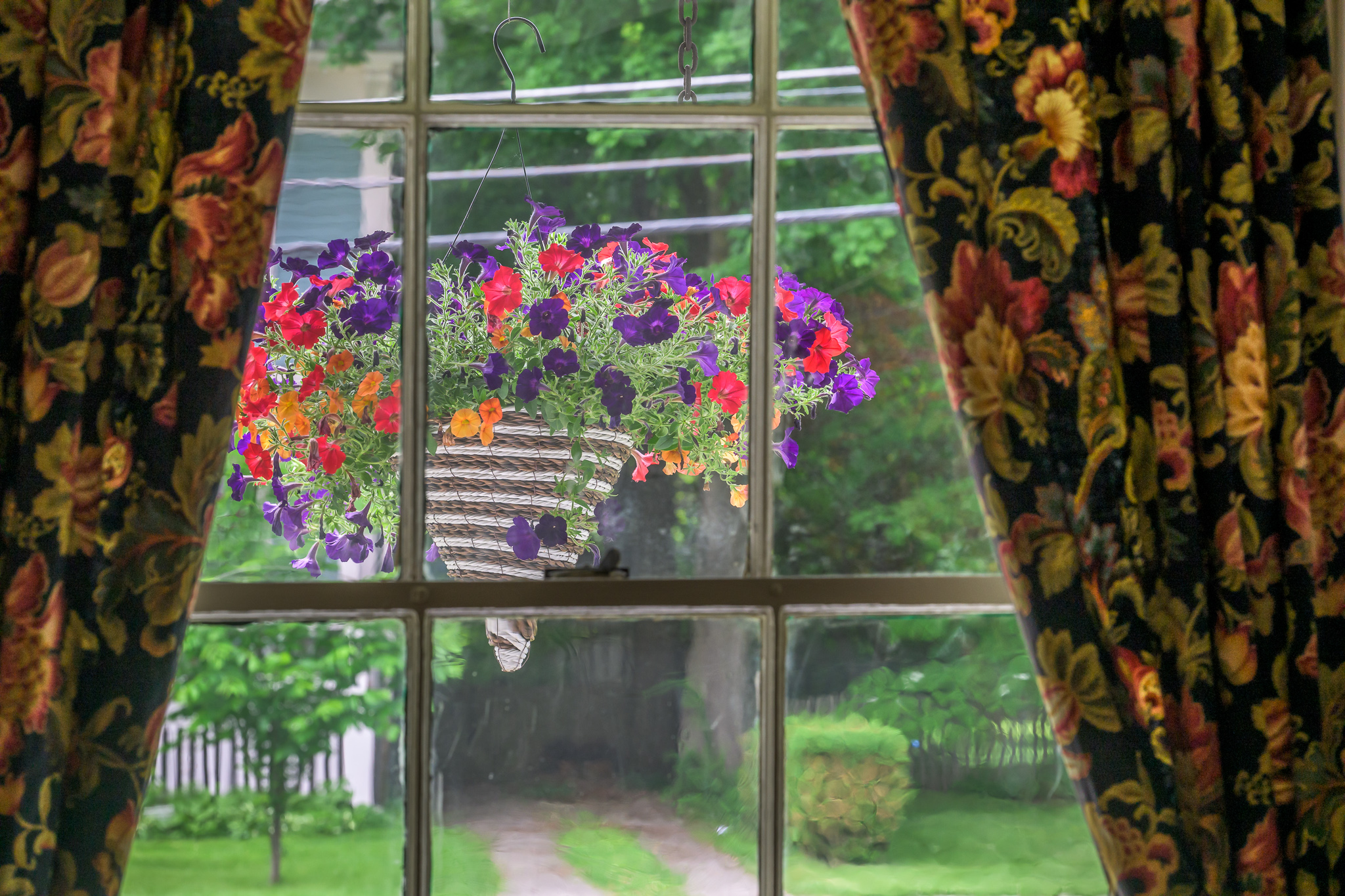  24 Albany Avenue, Kinderhook, NY 12106 - 物件實景