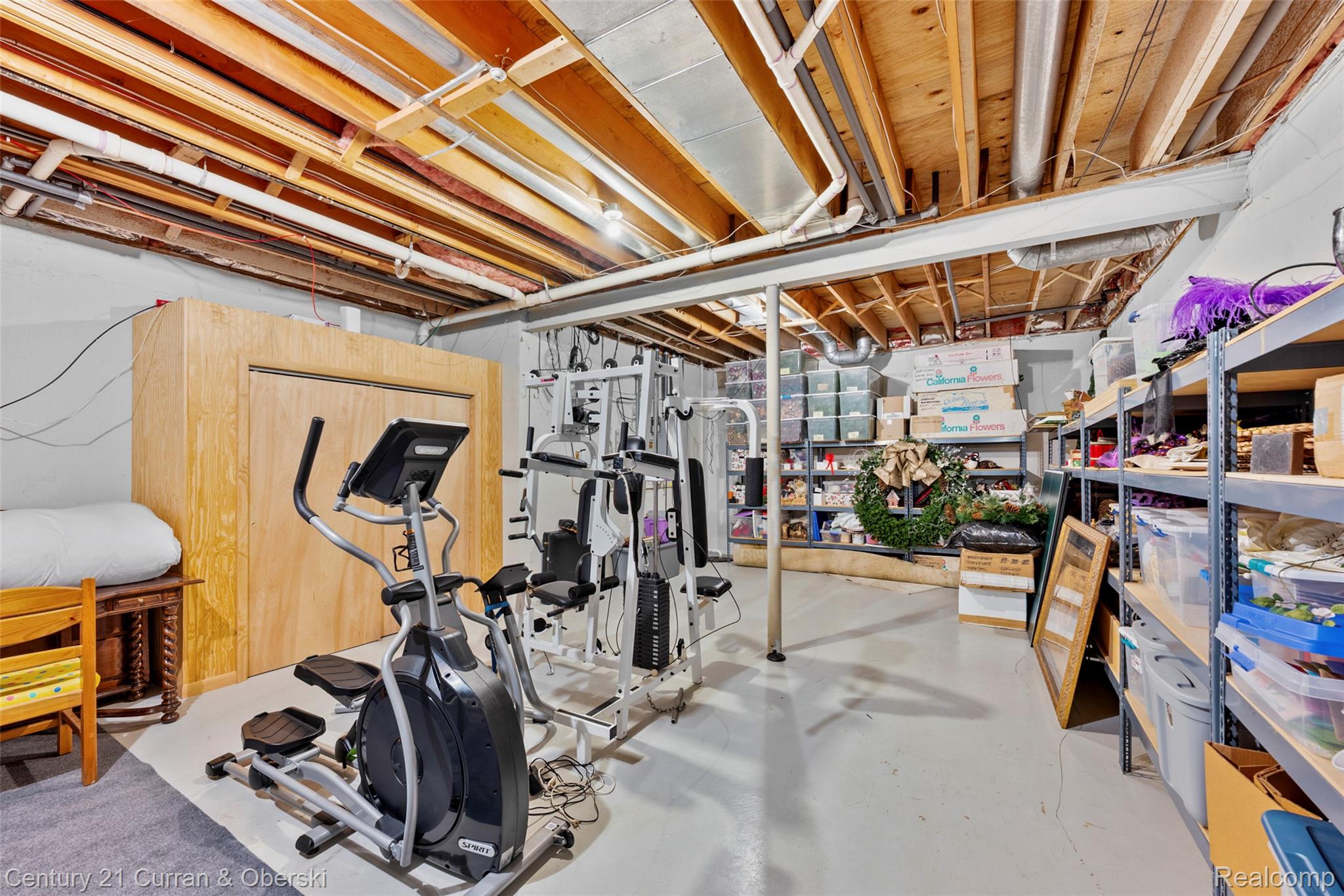 Dearborn, Michigan, 48124, United States, 4 Bedrooms Bedrooms, ,4 BathroomsBathrooms,Residential,For Sale,1983815