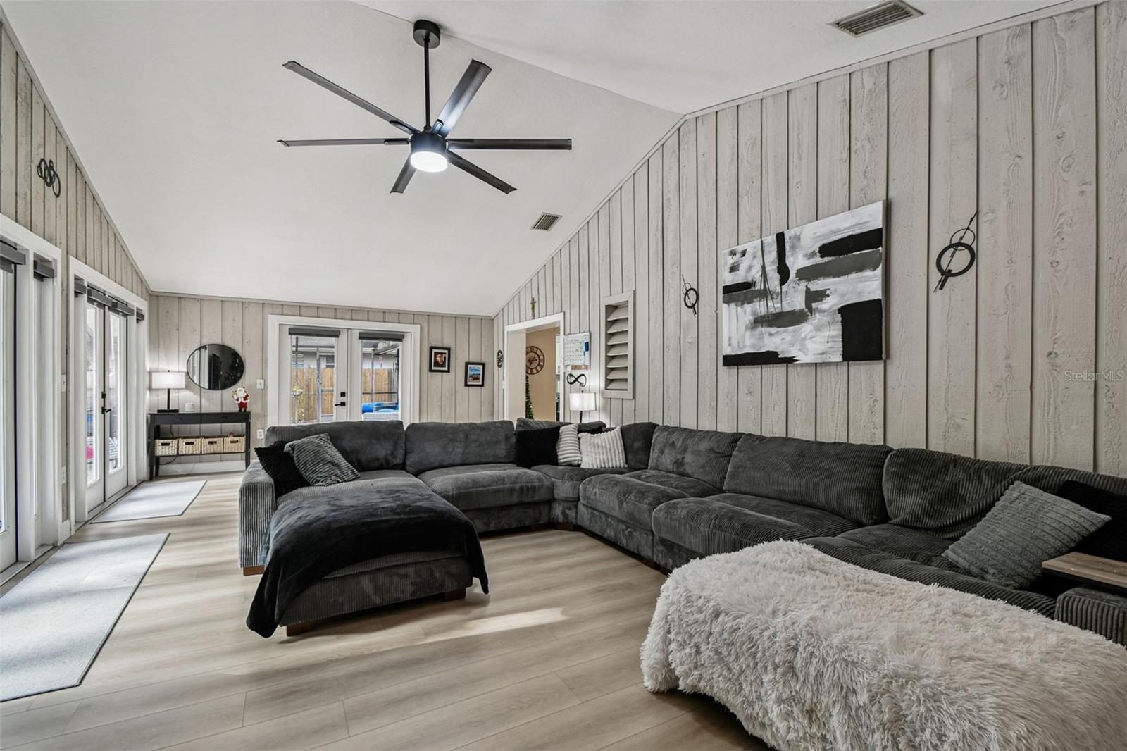 Safety Harbor, Florida, 34695, United States, 2 Bedrooms Bedrooms, ,2 BathroomsBathrooms,Residential,For Sale,2005767