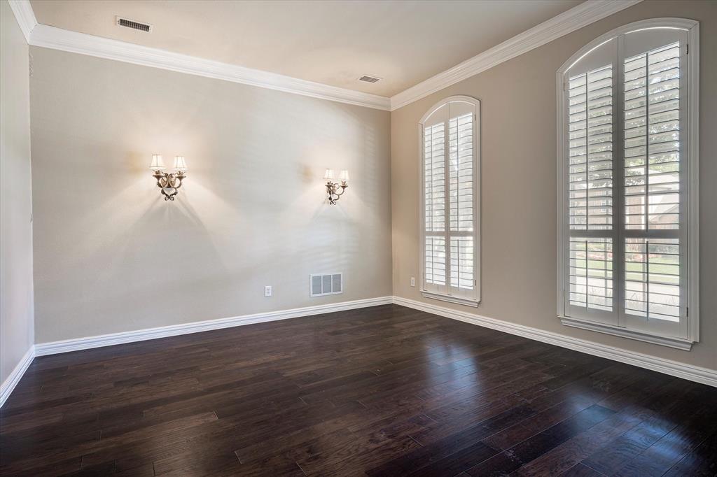 Plano, Texas, 75025, United States, 5 Bedrooms Bedrooms, ,4 BathroomsBathrooms,Residential,For Sale,1805794