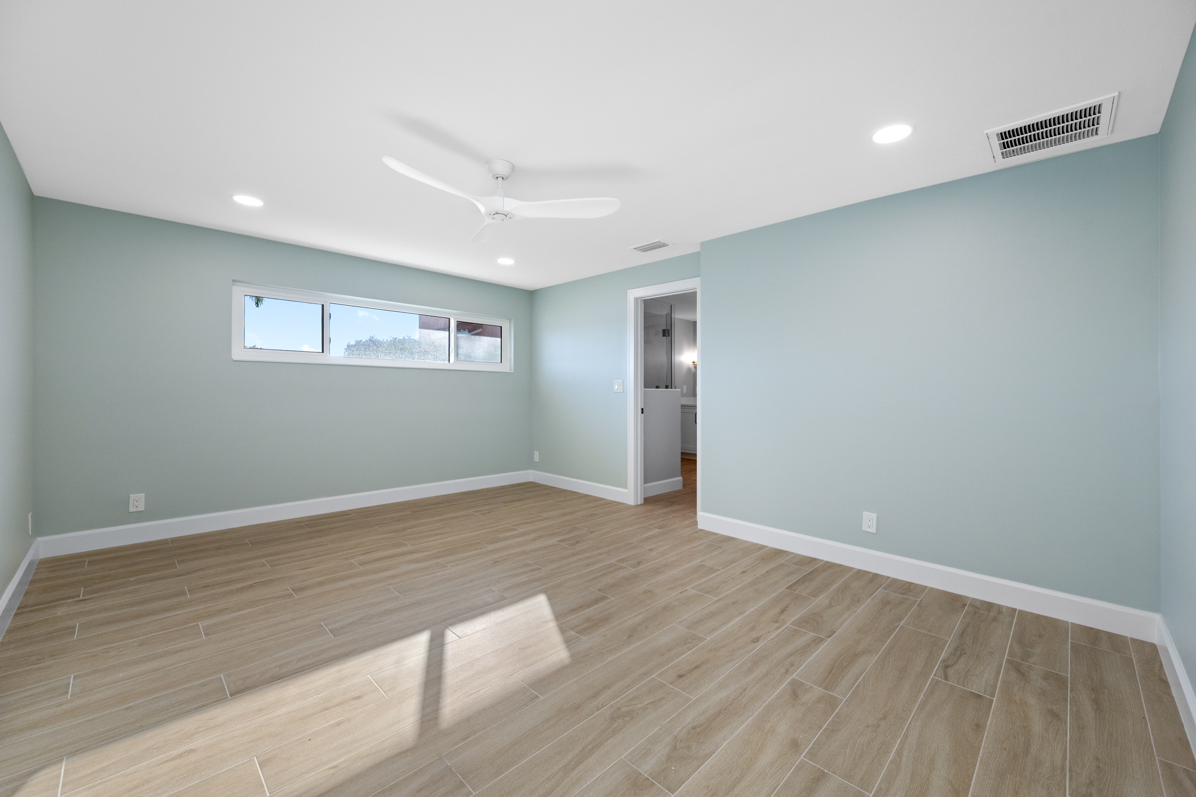 St Pete Beach, Florida, 33706, United States, 4 Bedrooms Bedrooms, ,3 BathroomsBathrooms,Residential,For Sale,2009657