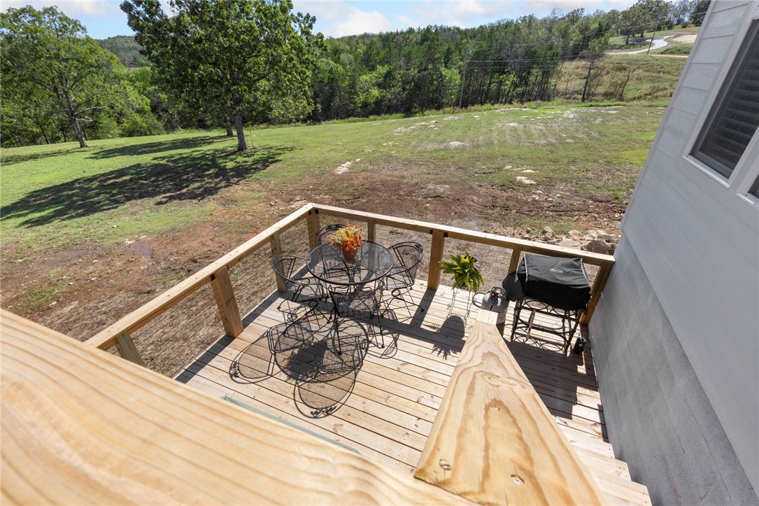 Yellville, Arkansas, 72687, United States, 2 Bedrooms Bedrooms, ,3 BathroomsBathrooms,Residential,For Sale,1970032