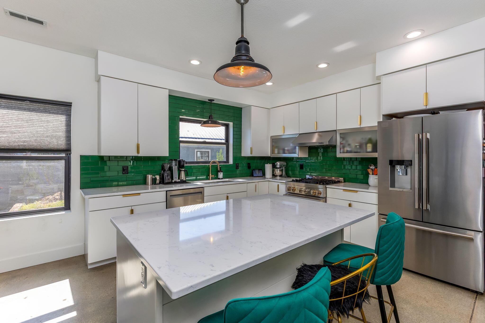 Buckeye Lake, Ohio, 43008, United States, 3 Bedrooms Bedrooms, ,3 BathroomsBathrooms,Residential,For Sale,1975089