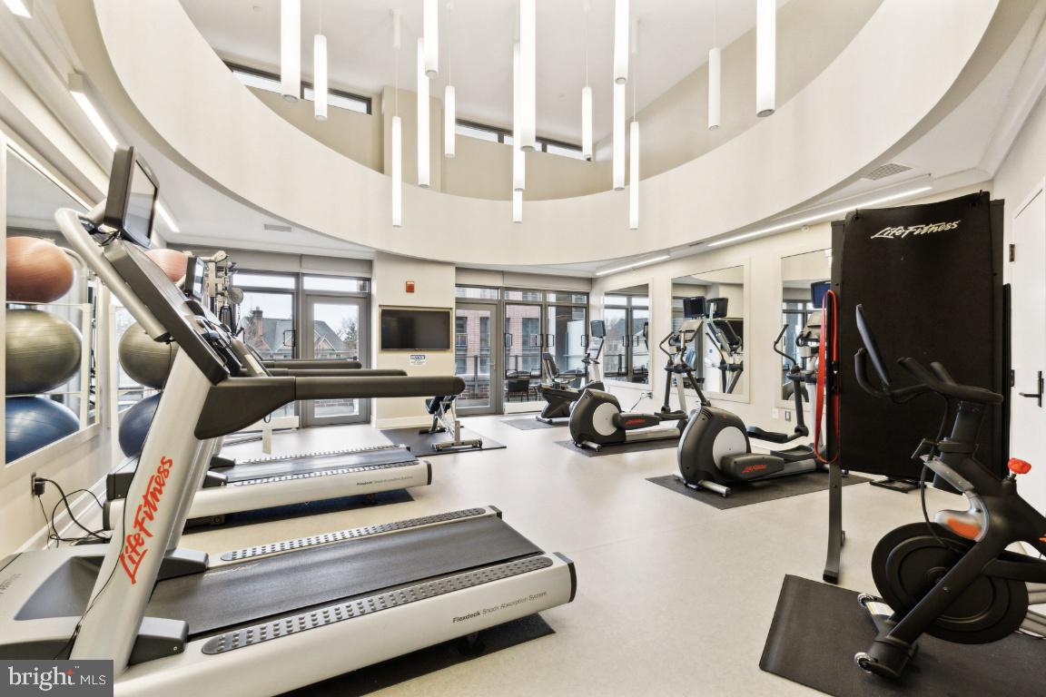 Bethesda, Maryland, 20815, United States, 2 Bedrooms Bedrooms, ,Residential,For Sale,1920331