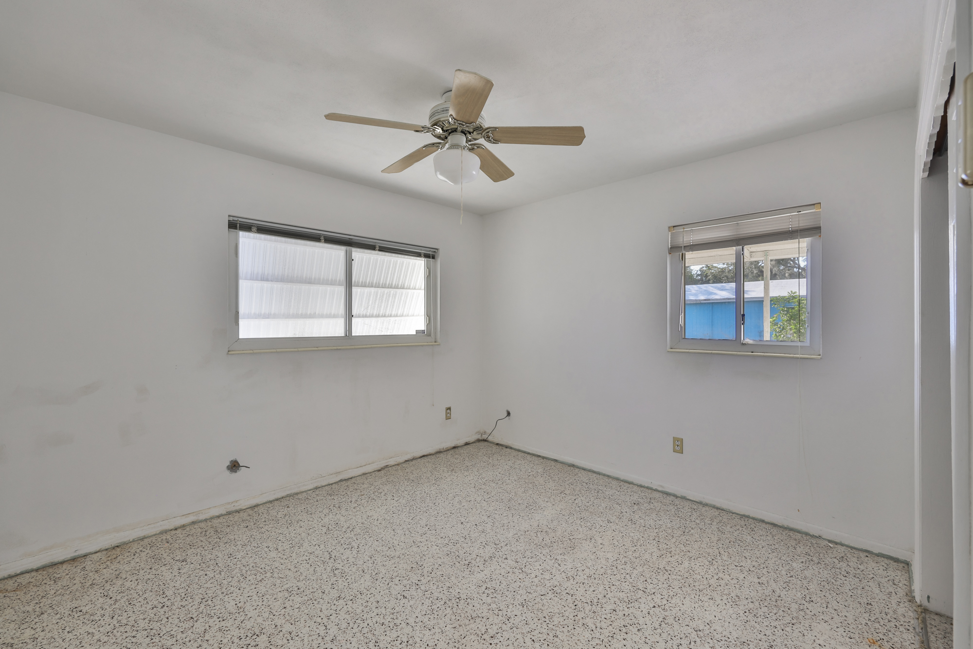 Ruskin, Florida, 33570, United States, 3 Bedrooms Bedrooms, ,2 BathroomsBathrooms,Residential,For Sale,2002551