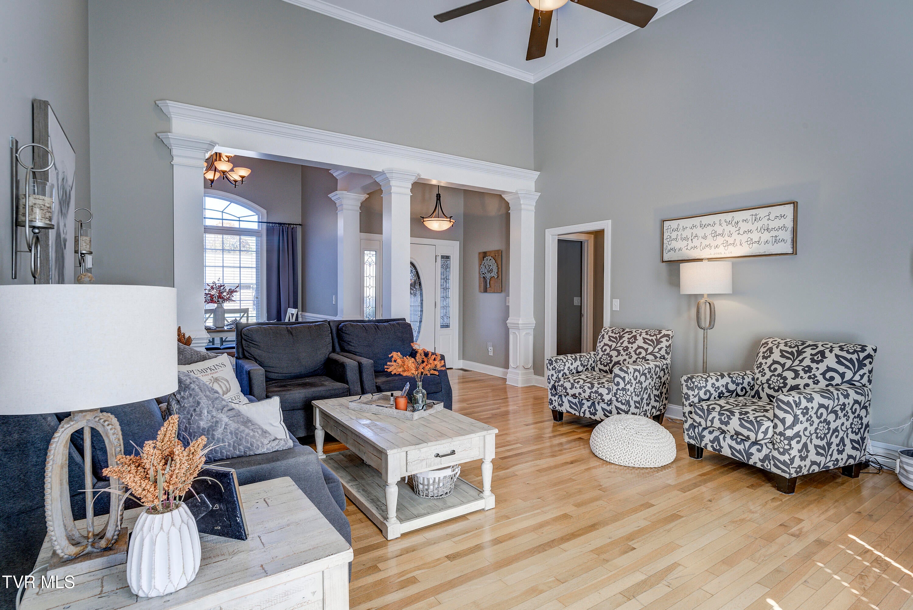 Johnson City, Tennessee, 37604, United States, 5 Bedrooms Bedrooms, ,3 BathroomsBathrooms,Residential,For Sale,1964815