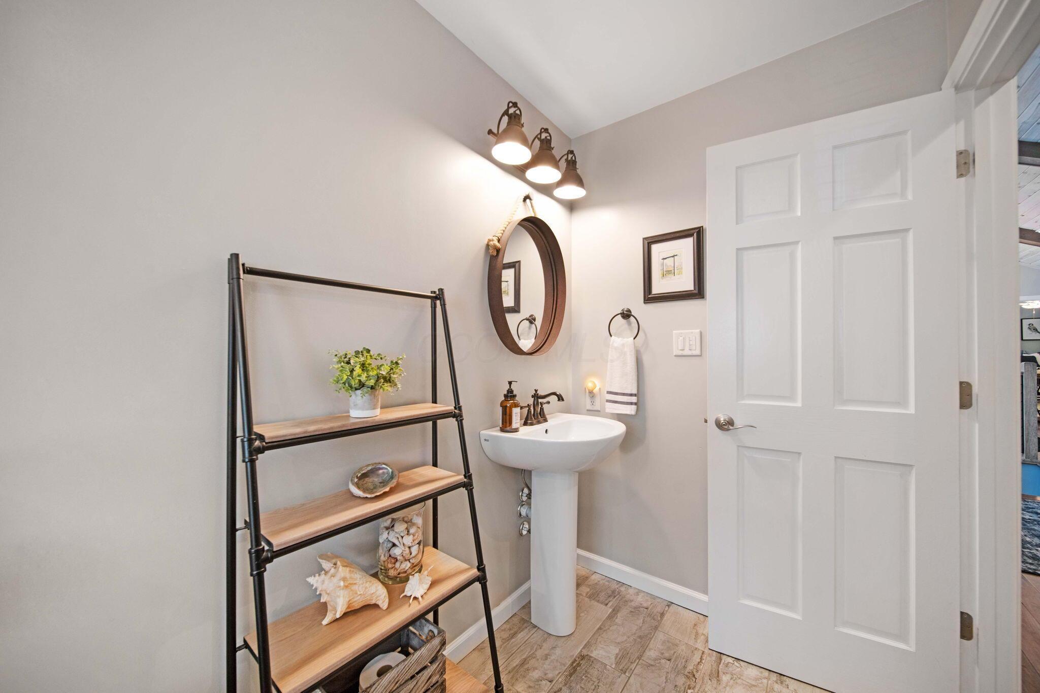 Mount Gilead, Ohio, 43338, United States, 3 Bedrooms Bedrooms, ,4 BathroomsBathrooms,Residential,For Sale,1983535