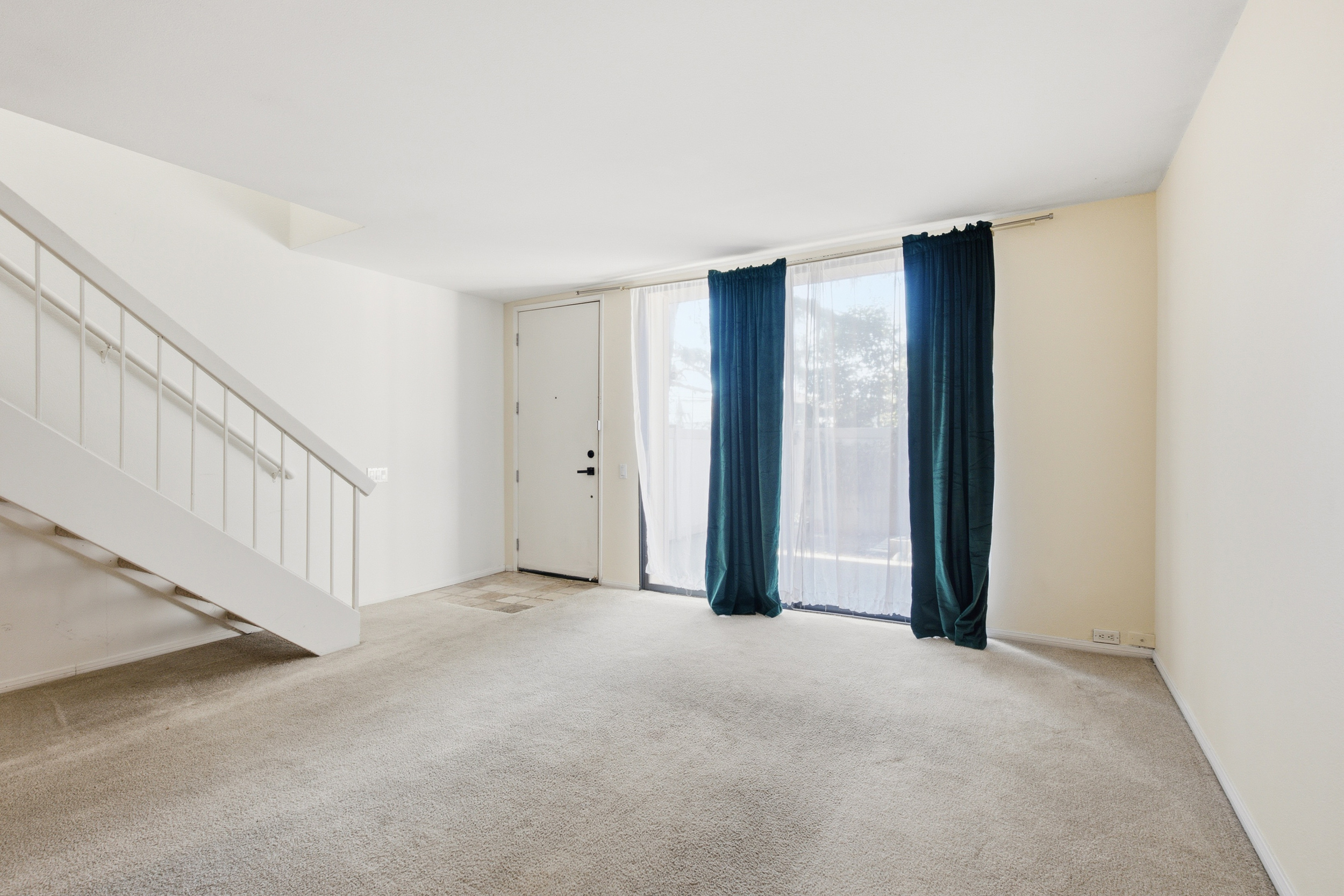  536 Woodside Oaks, Sacramento, CA, 95825 - 物件實景