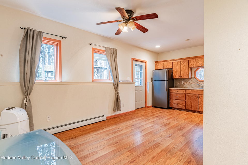 Saugerties, New York, 12477, United States, 4 Bedrooms Bedrooms, ,4 BathroomsBathrooms,Residential,For Sale,1928425