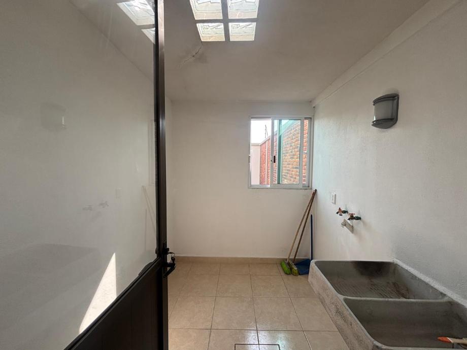 Calimaya, Estado de méxico, 52220, Mexico, 3 Bedrooms Bedrooms, ,2 BathroomsBathrooms,Residential,For Sale,1987700