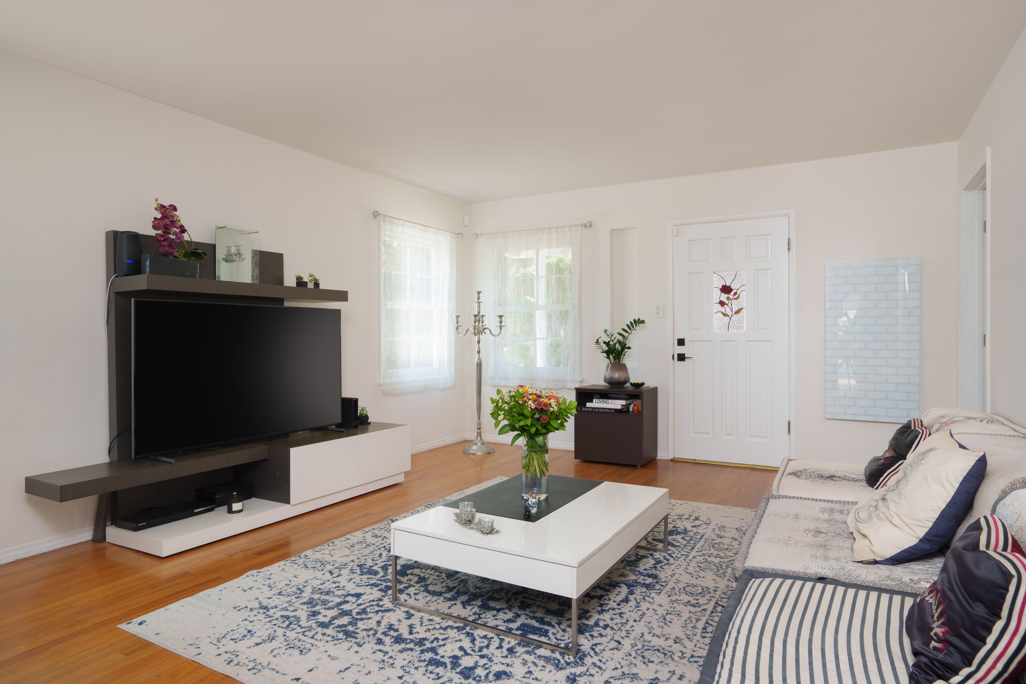  4931 Coolidge Avenue - 物件實景