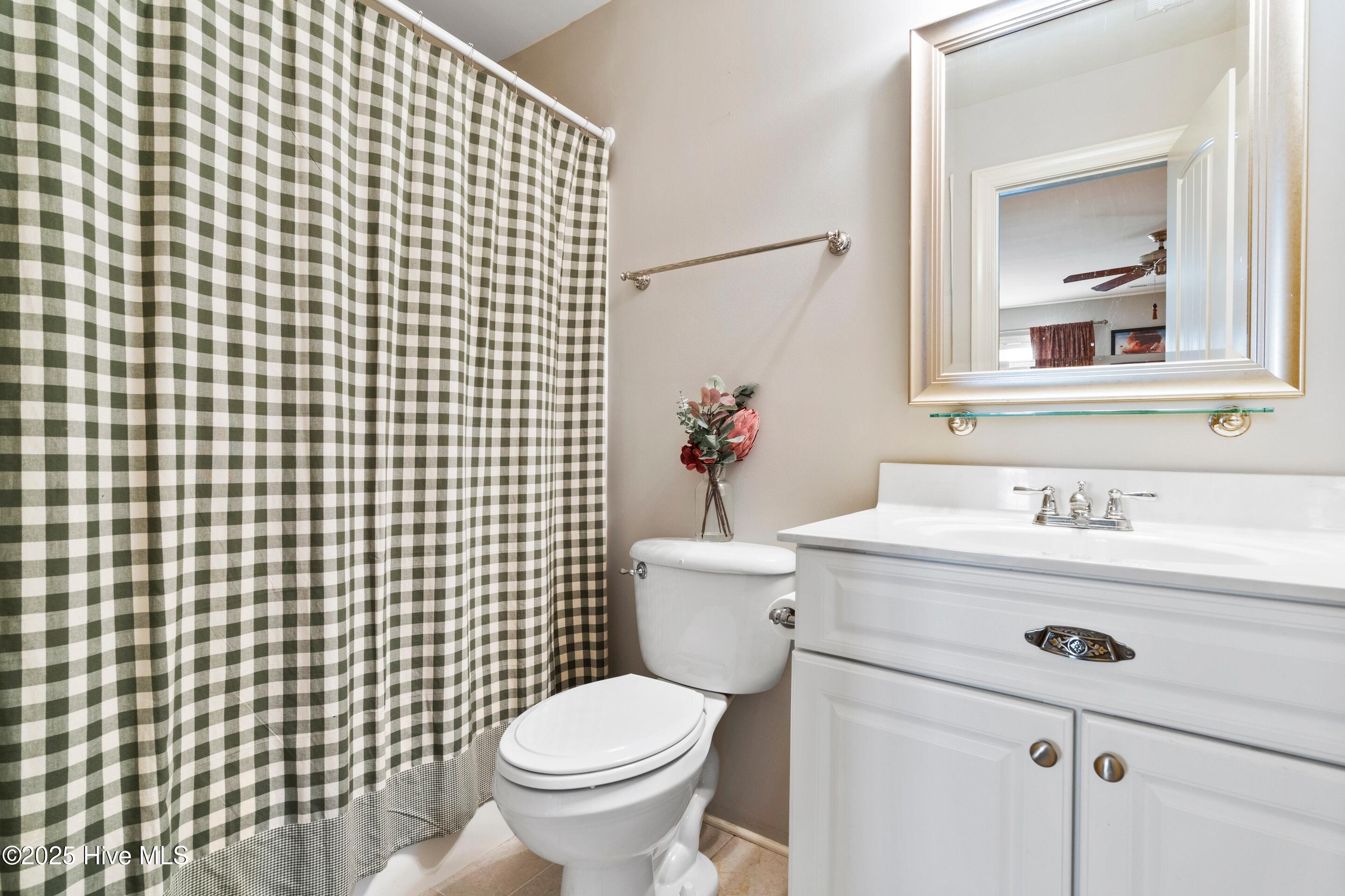 Southport, North Carolina, 28461, United States, 4 Bedrooms Bedrooms, ,4 BathroomsBathrooms,Residential,For Sale,1925893