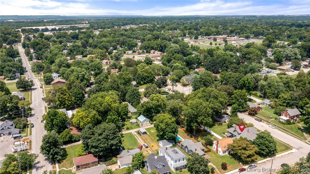 Jeffersonville, Indiana, 47130, United States, 4 Bedrooms Bedrooms, ,4 BathroomsBathrooms,Residential,For Sale,1897686