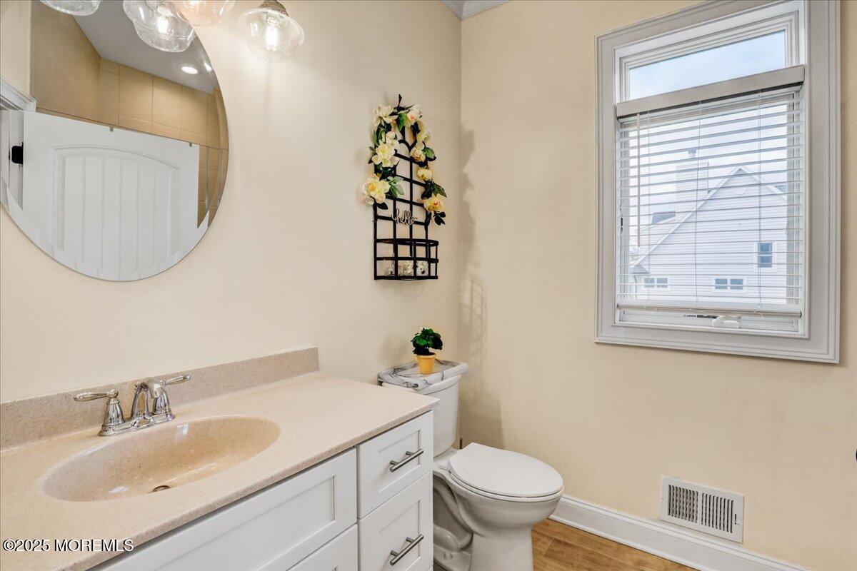 Brick, New Jersey, 08724, United States, 5 Bedrooms Bedrooms, ,3 BathroomsBathrooms,Residential,For Sale,1985674