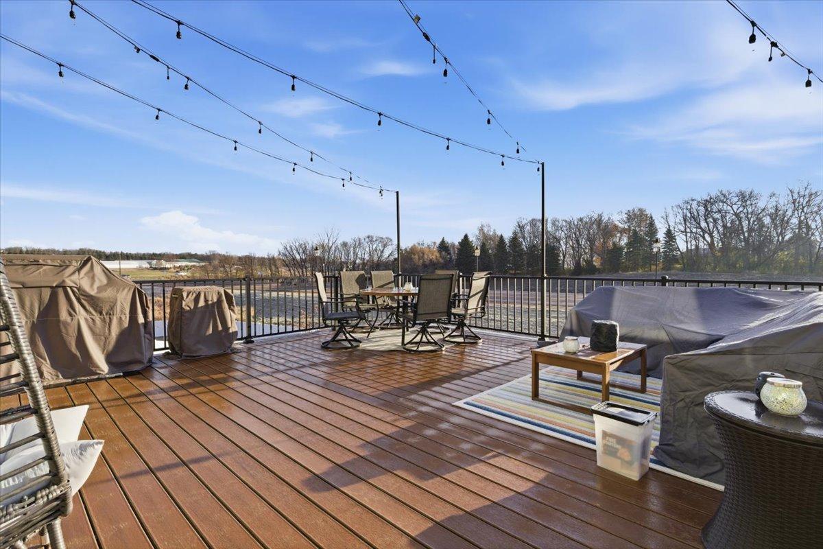 Prior Lake, Minnesota, 55352, United States, 5 Bedrooms Bedrooms, ,2 BathroomsBathrooms,Residential,For Sale,2000604