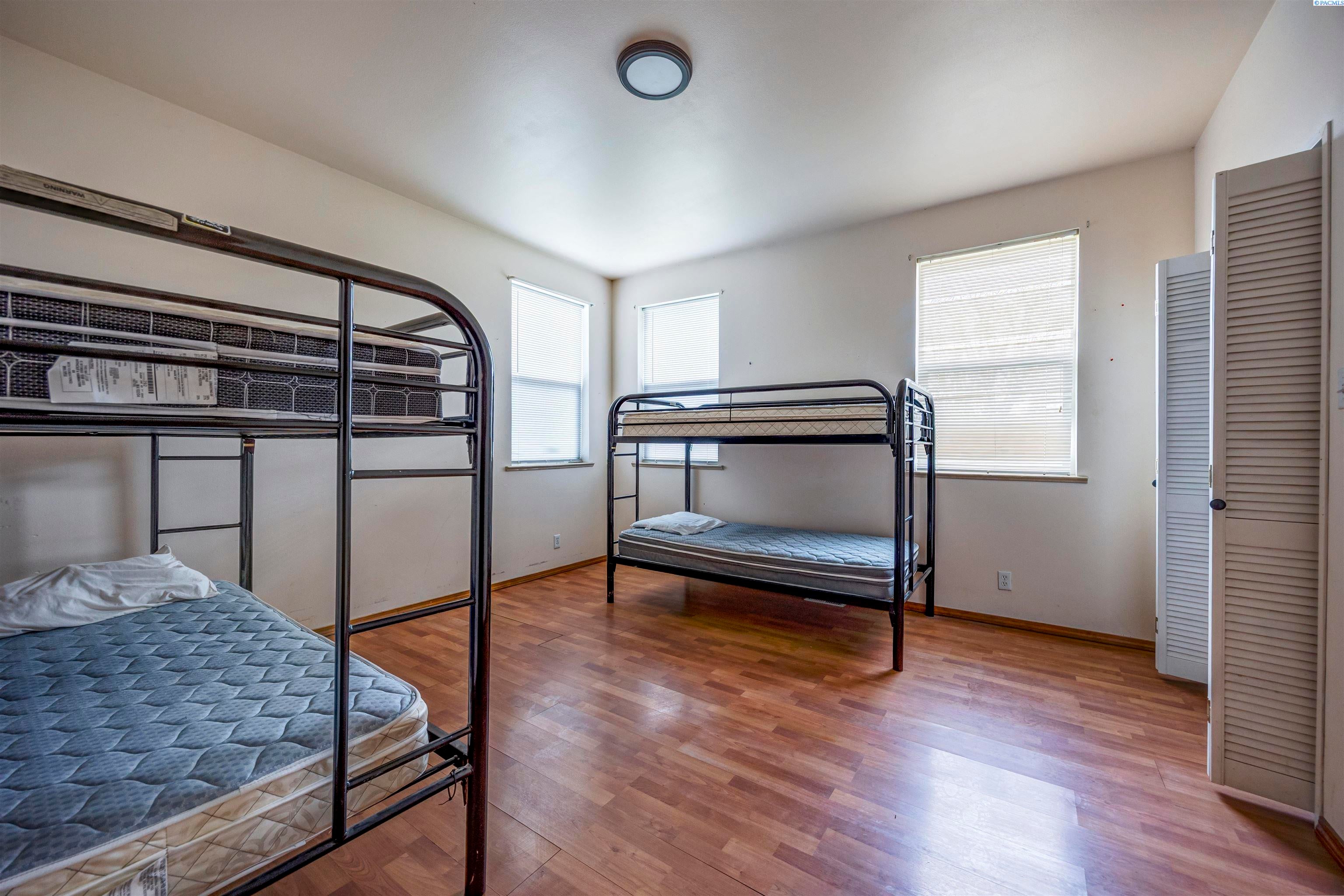 Benton City, Washington, 99320, United States, ,Residential,For Sale,1998066