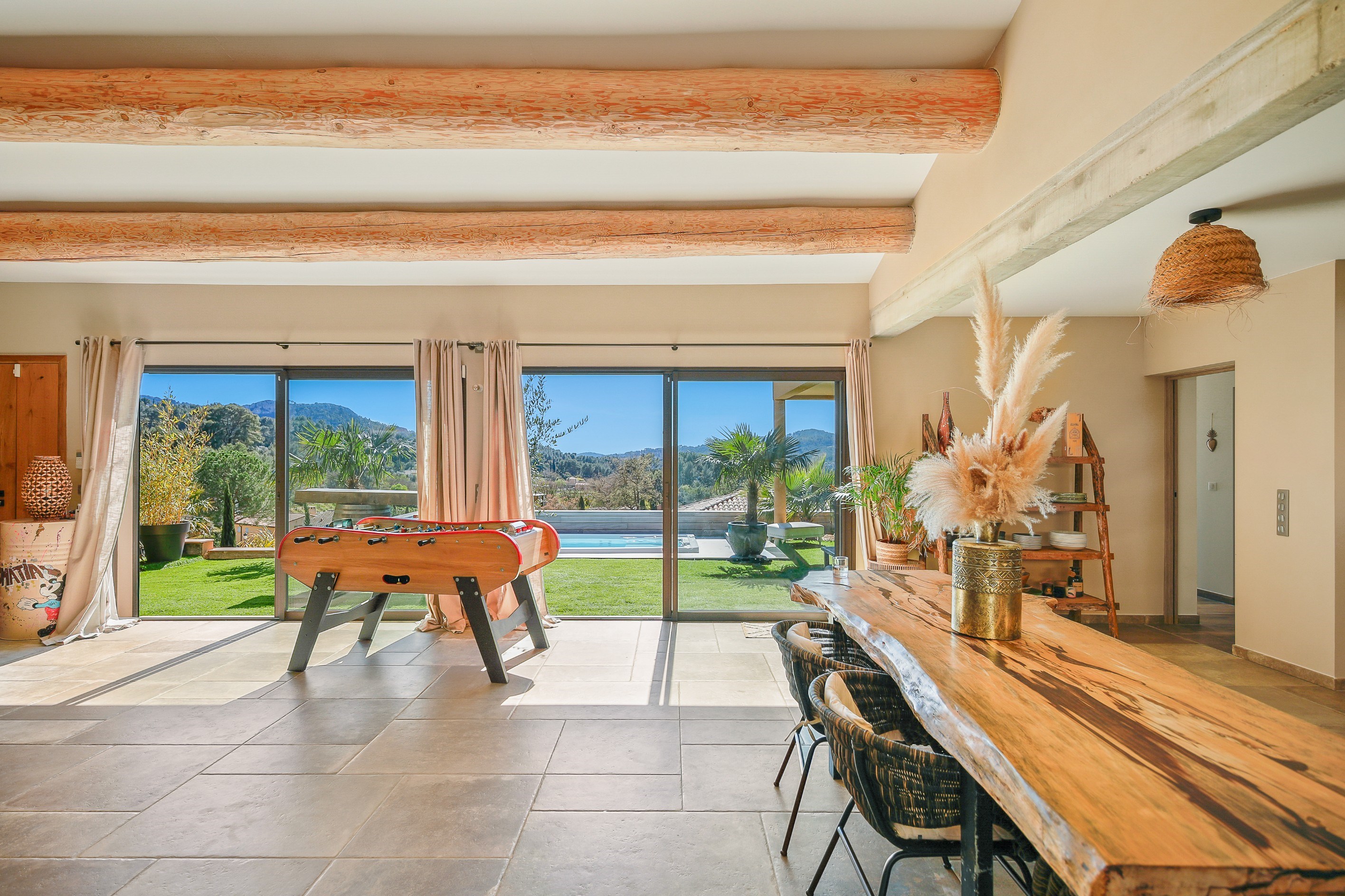  Le Castellet – Recent Contemporary Villa with Panoramic Views - 物件實景