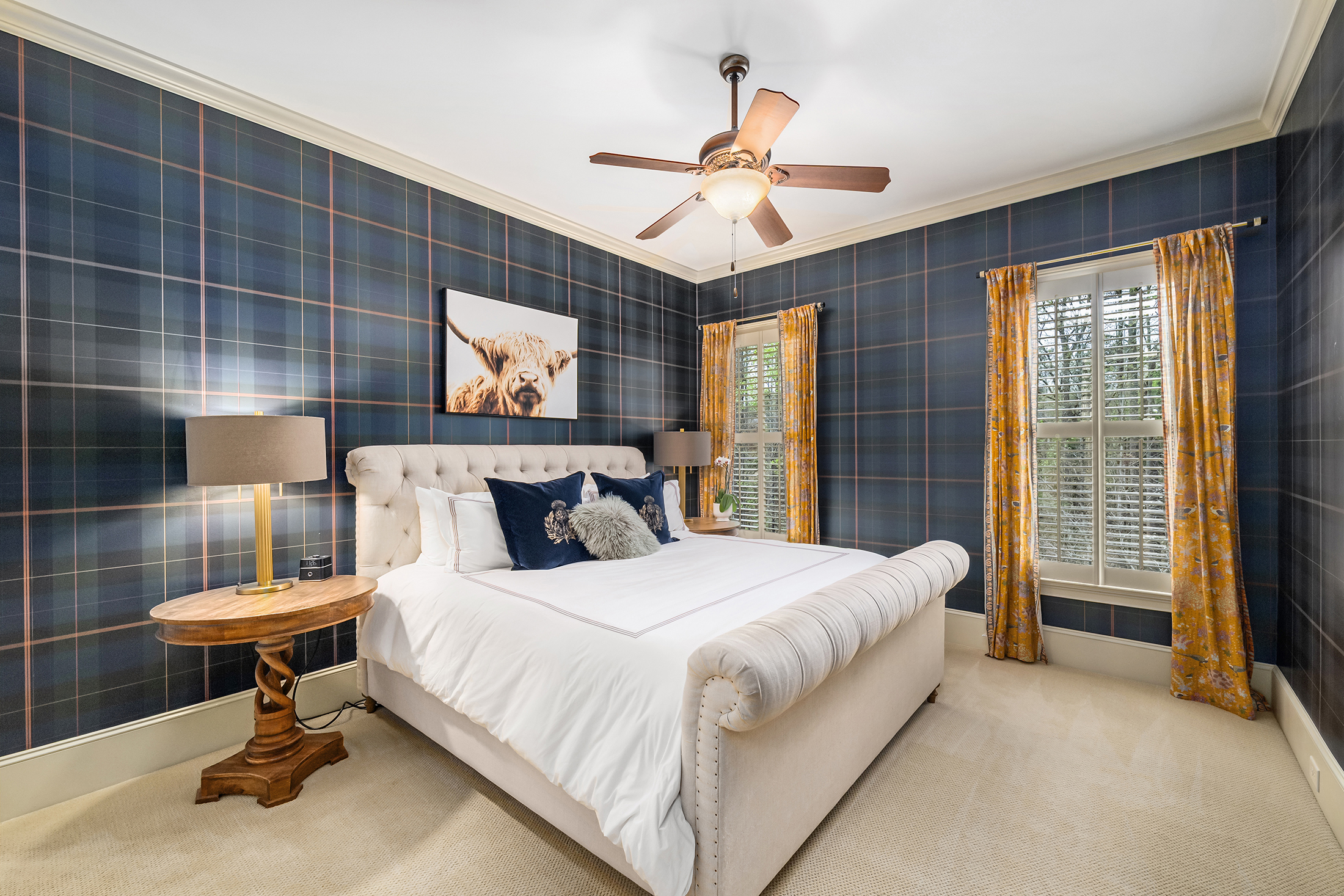  Meticulous Brick Estate Blends Timeless Architecture with Elevated Design - 物件實景