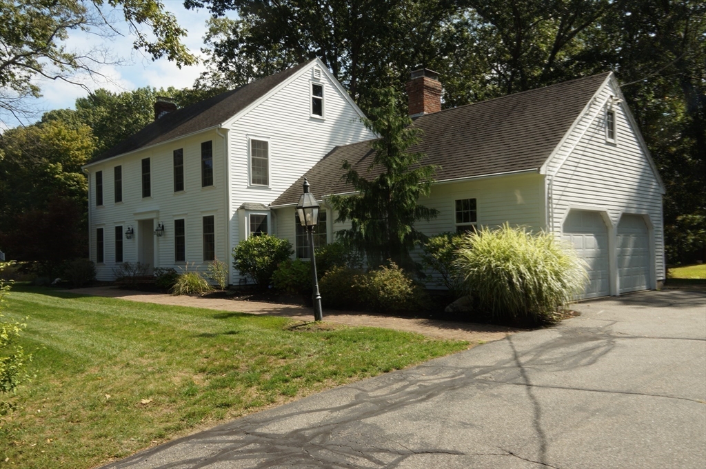 North Reading, Massachusetts, 01864, United States, 4 Bedrooms Bedrooms, ,3 BathroomsBathrooms,Residential,For Sale,1980722