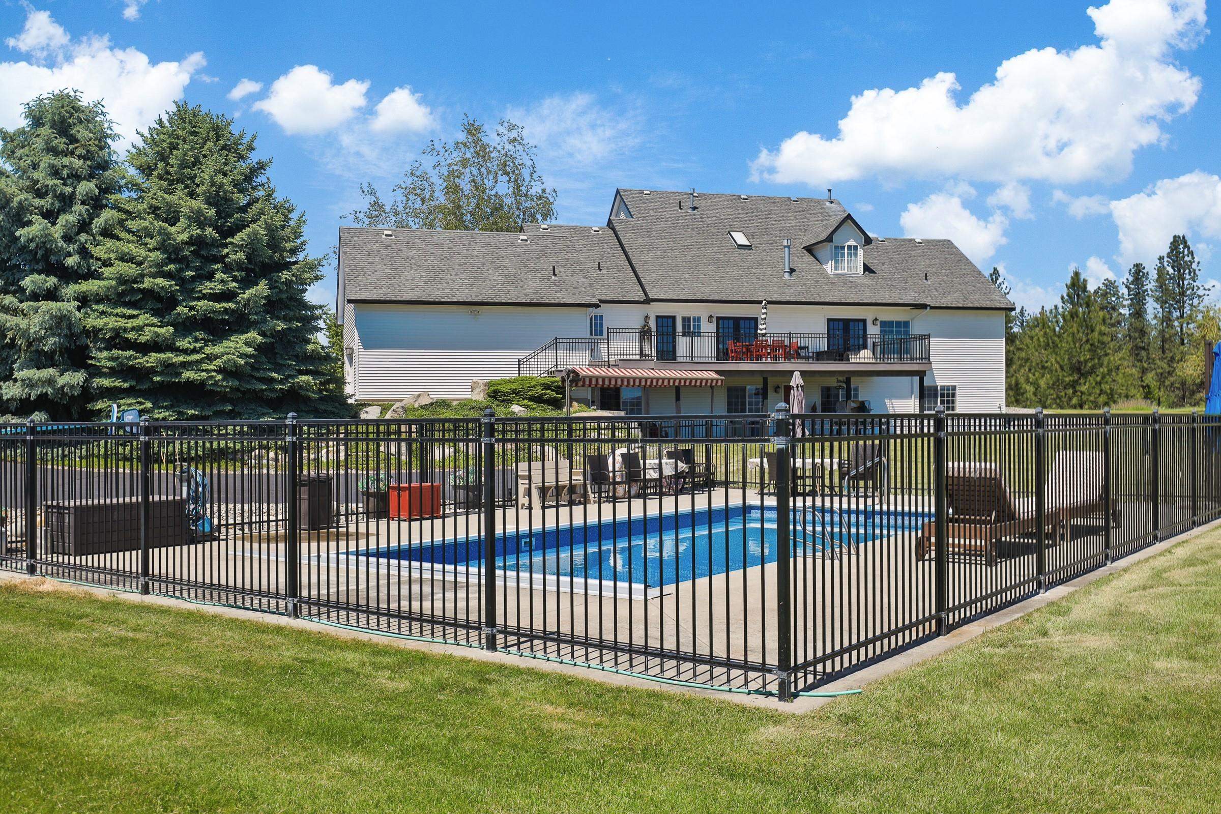 Mead, Washington, 99021, United States, 5 Bedrooms Bedrooms, ,5 BathroomsBathrooms,Residential,For Sale,1838740