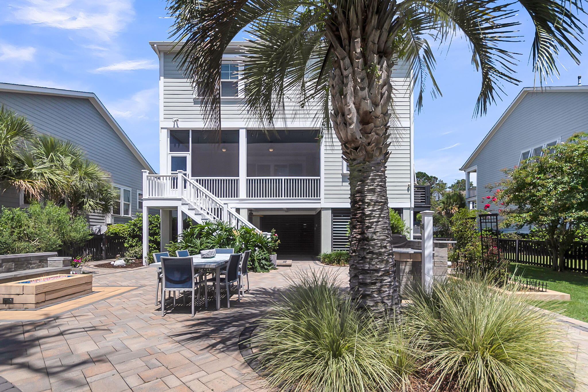 Mount Pleasant, South Carolina, 29466, United States, 4 Bedrooms Bedrooms, ,3 BathroomsBathrooms,Residential,For Sale,1900644