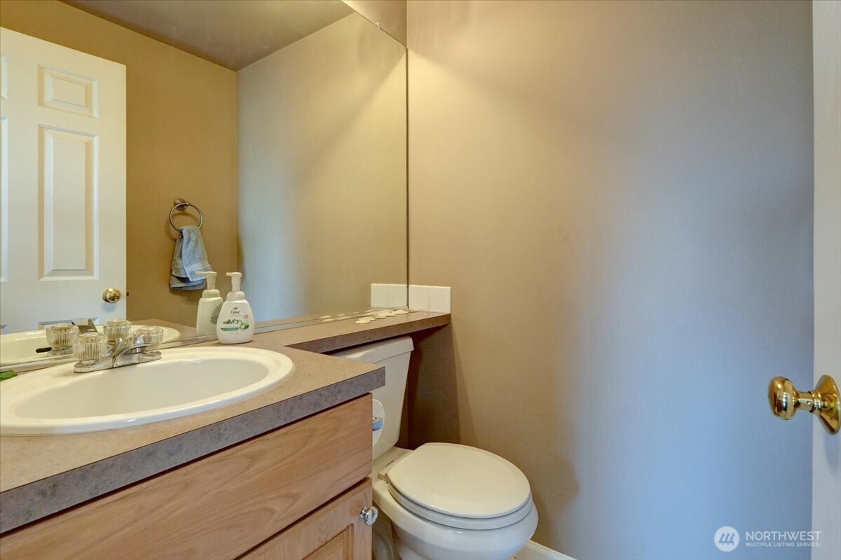 Auburn, Washington, 98092, United States, 4 Bedrooms Bedrooms, ,3 BathroomsBathrooms,Residential,For Sale,1902286