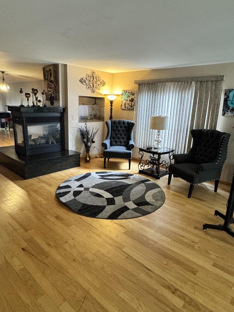 River Grove, Illinois, 60171, United States, 5 Bedrooms Bedrooms, ,4 BathroomsBathrooms,Residential,For Sale,1910767