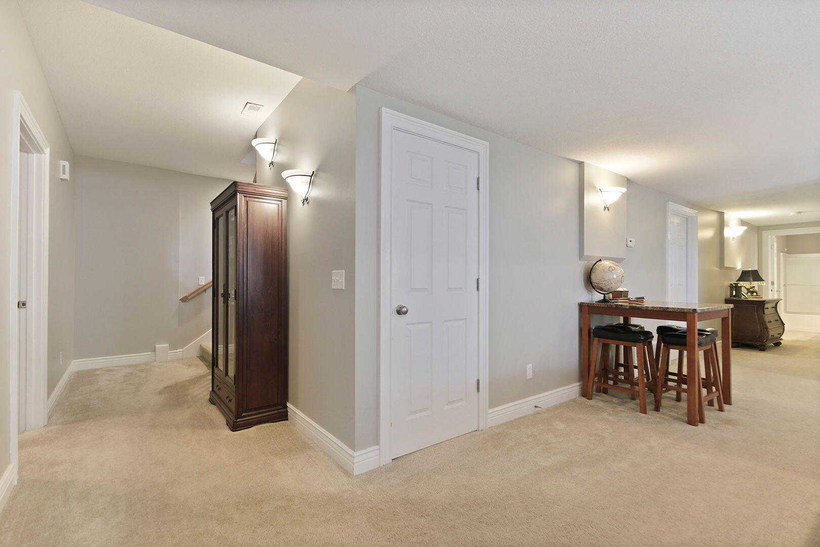 COLUMBIA, Missouri, 65203, United States, 5 Bedrooms Bedrooms, ,4 BathroomsBathrooms,Residential,For Sale,1983136