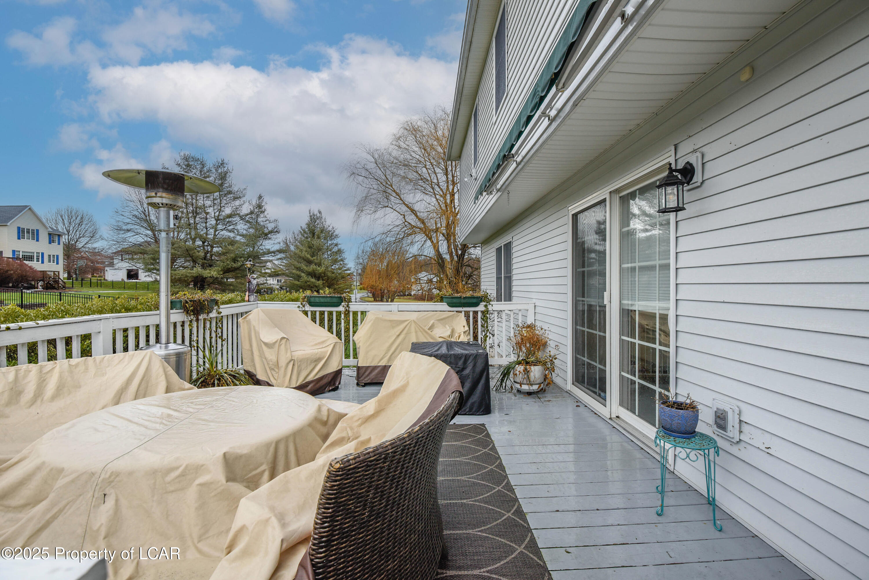 Dallas, Pennsylvania, 18612, United States, 4 Bedrooms Bedrooms, ,3 BathroomsBathrooms,Residential,For Sale,2005553