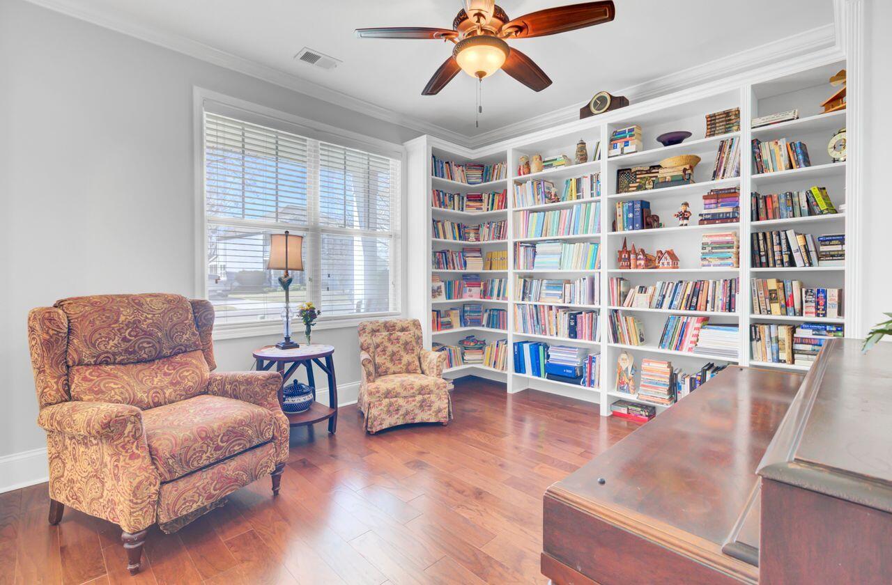 North Charleston, South Carolina, 29420, United States, 5 Bedrooms Bedrooms, ,4 BathroomsBathrooms,Residential,For Sale,1942207