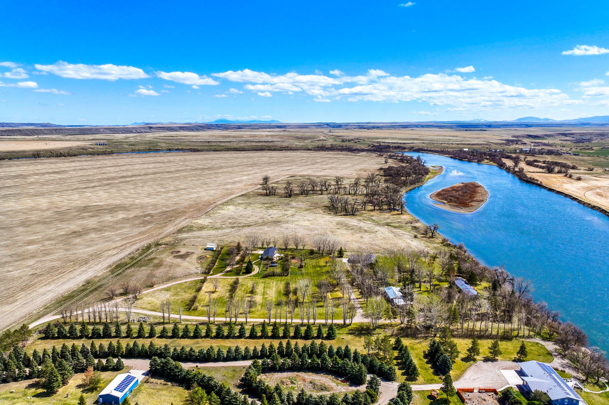Ulm, Montana, 59485, United States, 4 Bedrooms Bedrooms, ,2 BathroomsBathrooms,Residential,For Sale,1794355