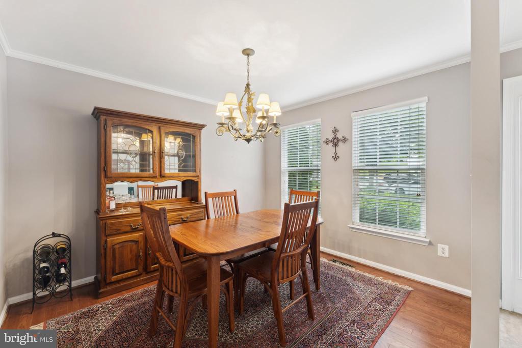 Round Hill, Virginia, 20141, United States, 4 Bedrooms Bedrooms, ,3 BathroomsBathrooms,Residential,For Sale,1944967