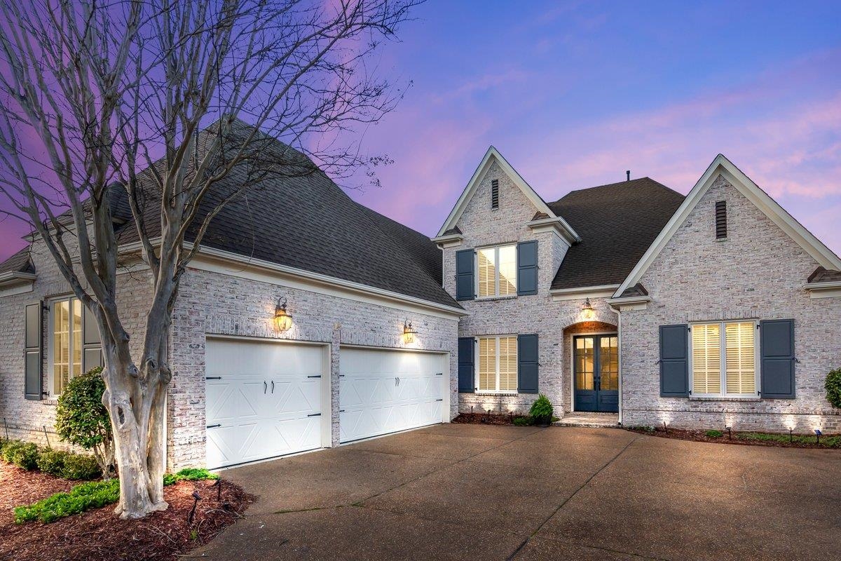 Collierville, Tennessee, 38017, United States, 4 Bedrooms Bedrooms, ,4 BathroomsBathrooms,Residential,For Sale,1877249