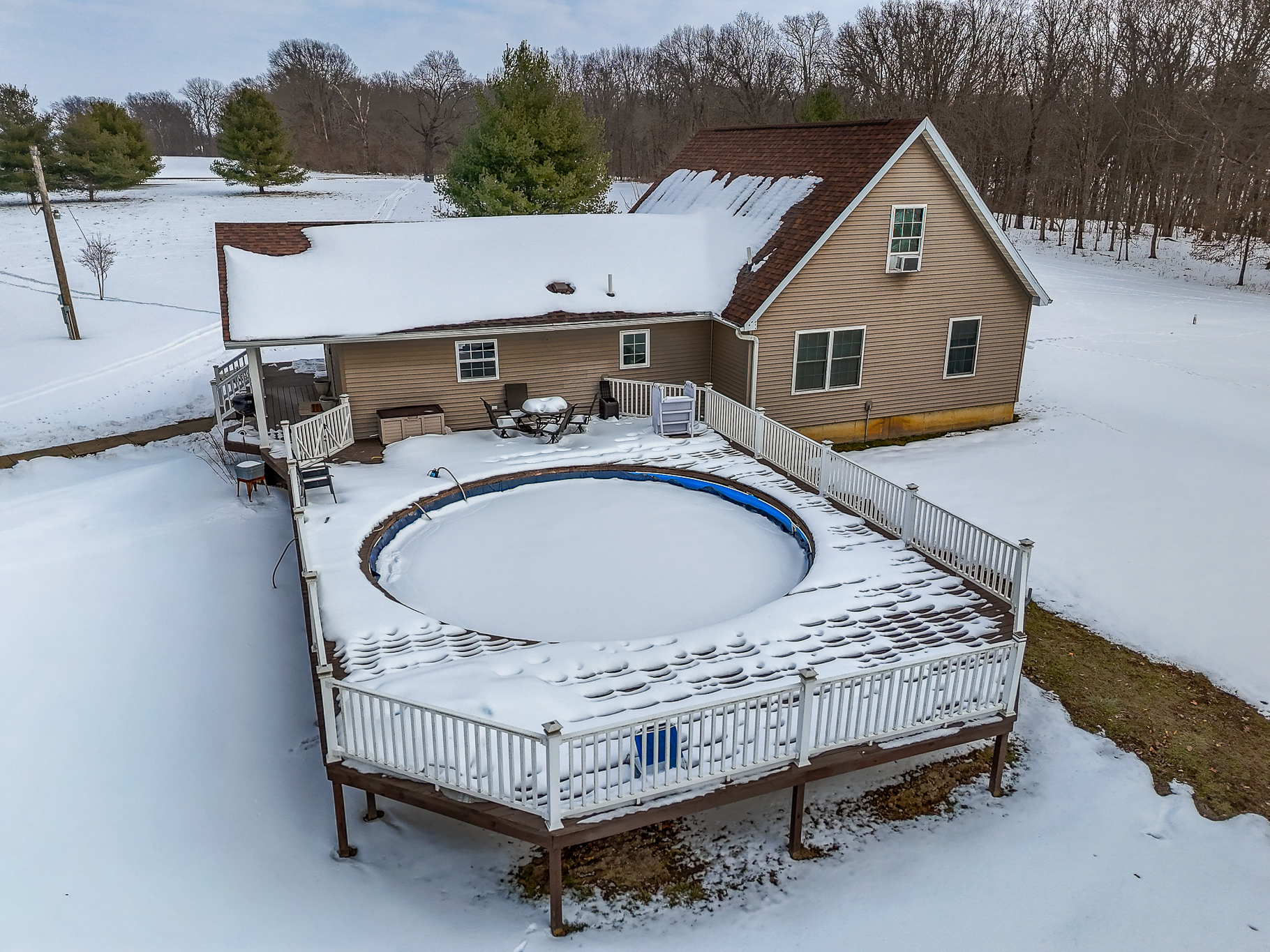 Brownstown, Illinois, 62418, United States, 4 Bedrooms Bedrooms, ,2 BathroomsBathrooms,Residential,For Sale,2015719